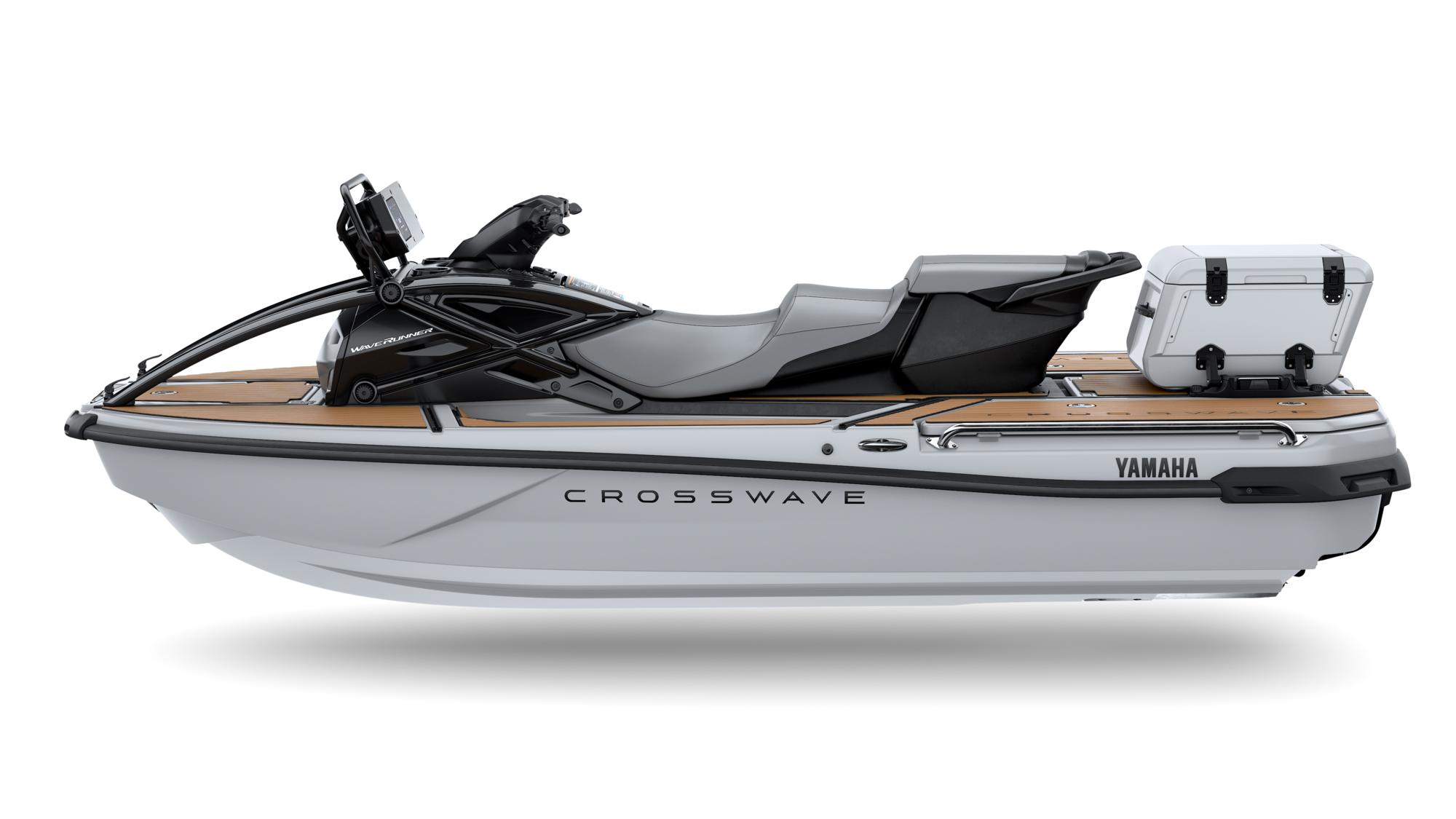 2027-Yamaha-CROSSWAVE-EU-Mist_Grey-Studio-002-03